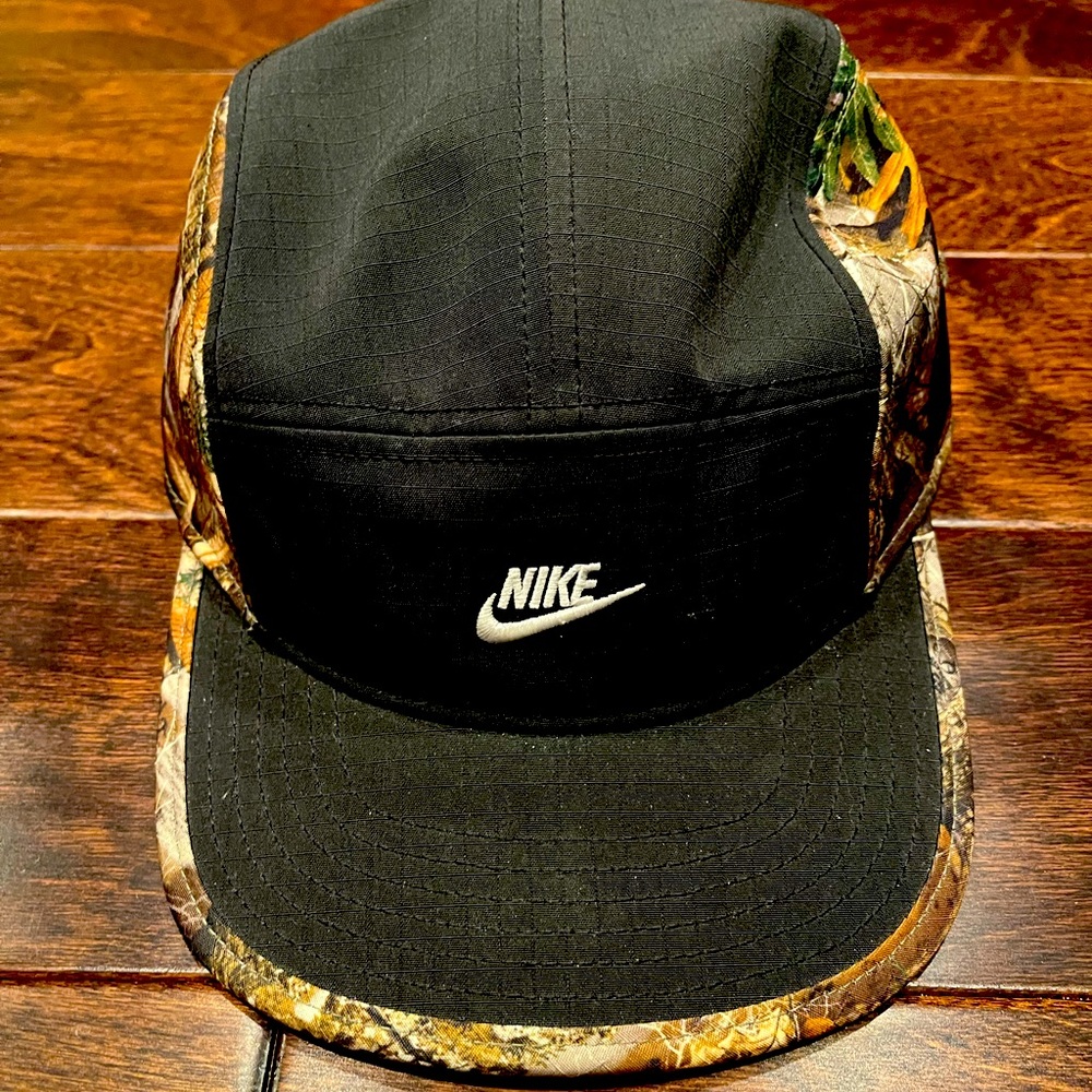 Nike 5 panel hat “hunting camp”